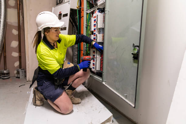 Best Local Electrician Companies  in Madera, CA